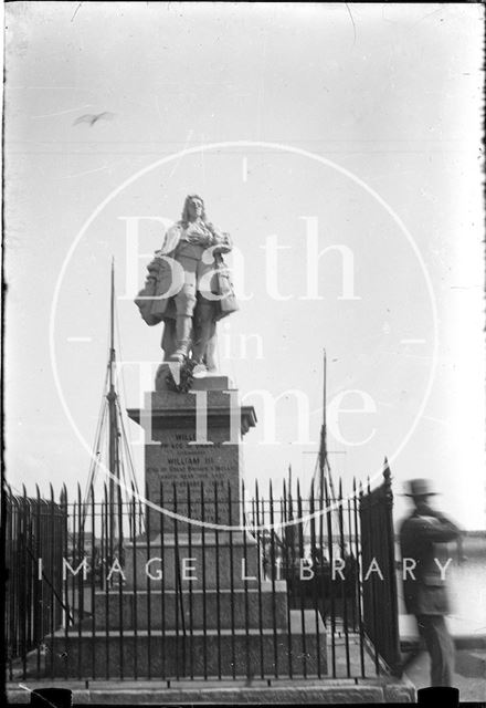 Statue of William of Orange, Brixham, Devon c.1930