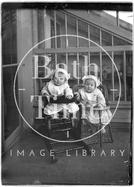 The photographer's twins 1911