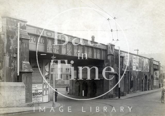 Railway viaduct by Old Bridge, Bath c.1950