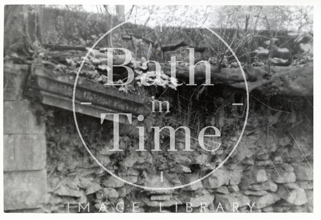 Somersetshire Coal Canal, Midford aqueduct, east side, parapet block about to fall 1968