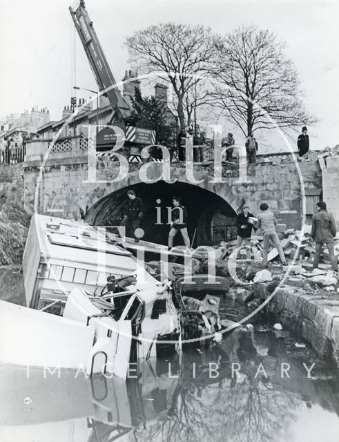 Removing the crashed lorry from the Kennet and Avon Canal, Bath 1984