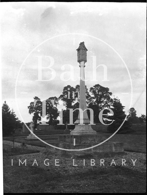 An unidentified churchyard cross c.1900