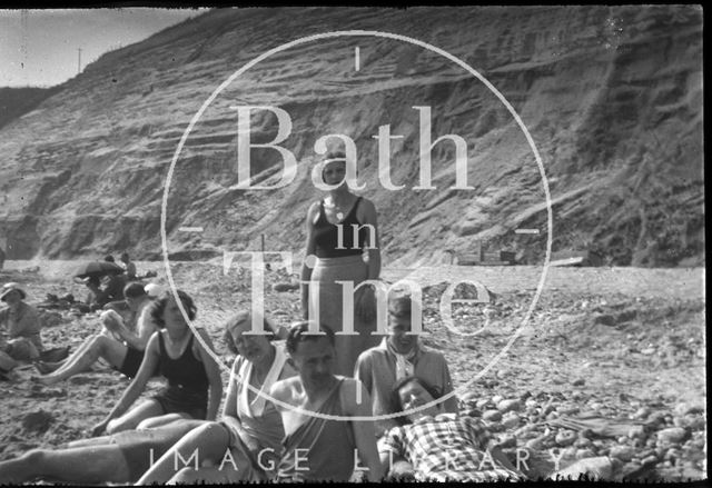 An unidentified group at an unidentified seaside location c.1930