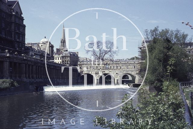 Pulteney Bridge and the old weir, Bath 1964