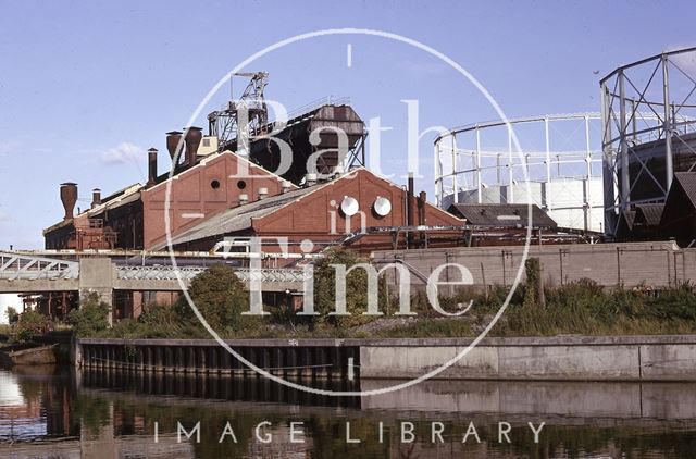 Bath gasworks and gasometers, Windsor Bridge, Bath 1975