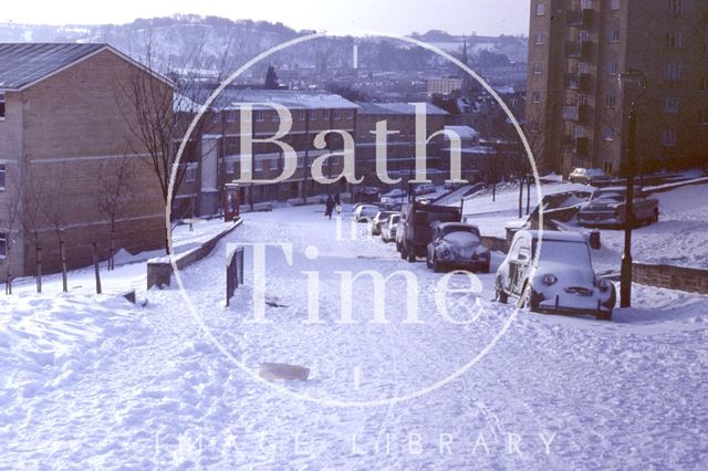 Snow Hill in snow, Bath 1982