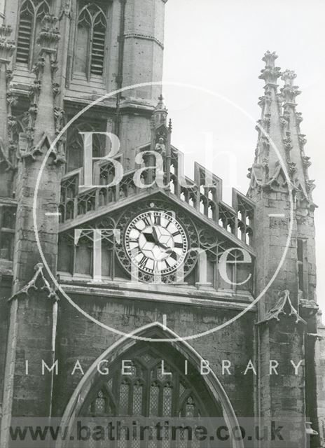 The clock, Bath Abbey 1950