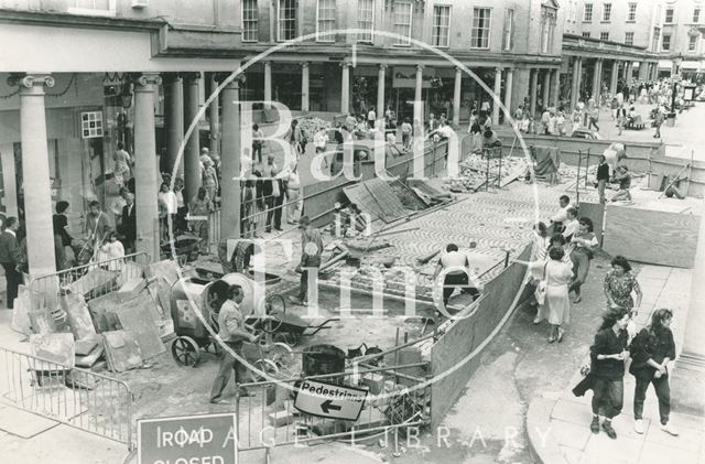 New cobbles being laid in Stall Street, Bath 1985