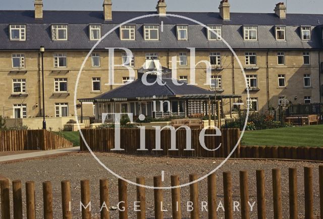 Kingsmead flats before renovation, Bath 1992