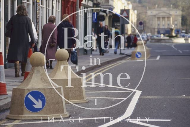 Pulteney Bridge and bollards, Bath 1994