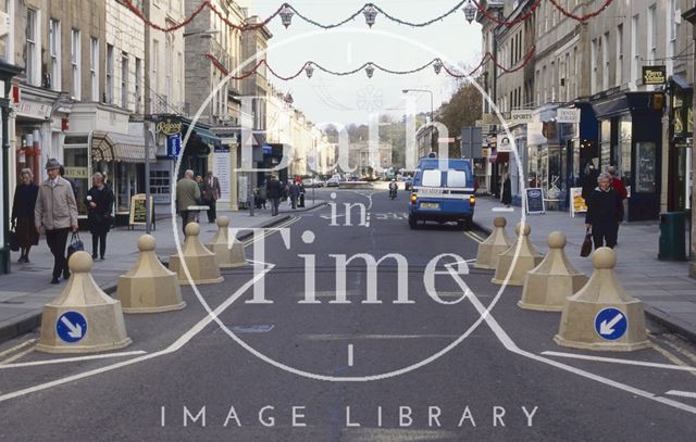 Pulteney Bridge and bollards, Bath 1994