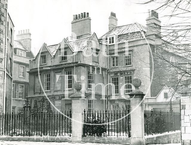 6, Chapel Court and 9 & 10, Hetling Court, Bath c.1965