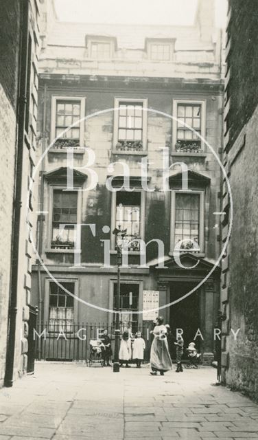 North Parade Buildings (previously Gallaway's Buildings), Bath c.1900