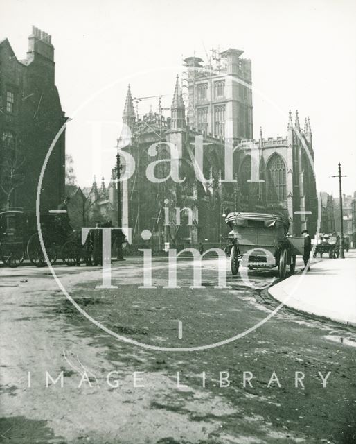 Car outside the Empire Hotel at Orange Grove, Bath c.1906