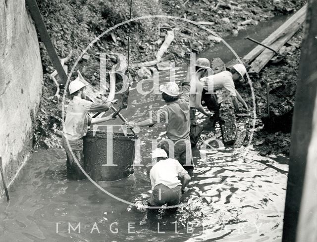 Restoring the Kennet and Avon Canal, Widcombe, Bath 1970