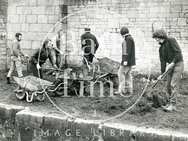 Restoring the Kennet and Avon Canal, Widcombe, Bath 1970