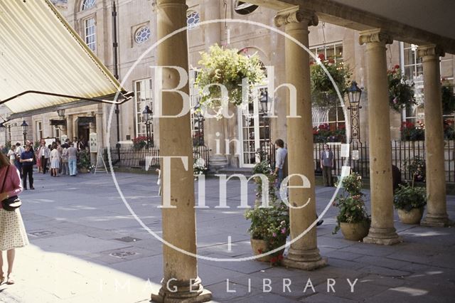 Entrance to Abbey Church Yard from Stall Street, Bath c.1990?