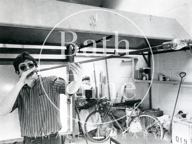 Neil Wilkin of Wilkin and Woodmen, Bath, blowing glass 1985