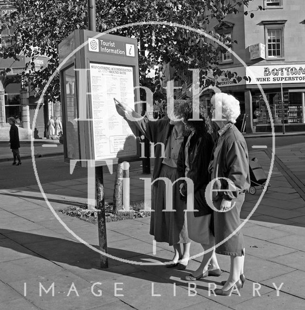 Tourists try out the new information boards in Kingsmead Square, Bath c.1989