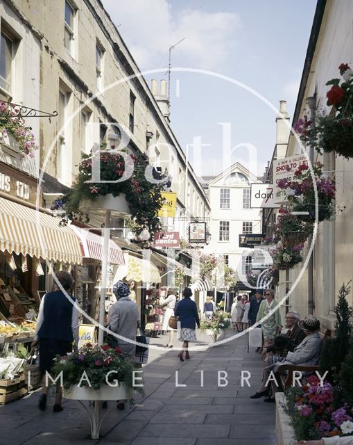 A view of a busy Northumberland Place, Bath c.1975