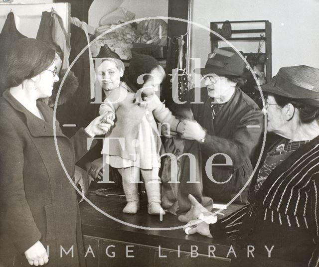 Wartime evacuees receiving clothing 1940