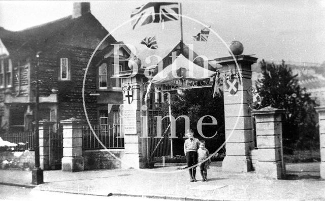 Outside the entrance to Bathwick Boating Station, off Rockcliffe Avenue, Bath c.1950?