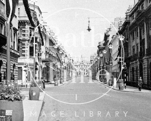 Milsom Street decorated for a royal event, Bath c.1950