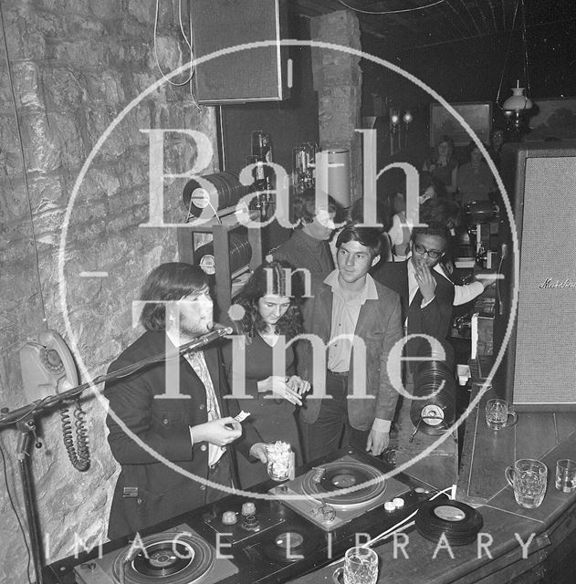 University of Bath Disco at the Keel Club, Bathampton 1971