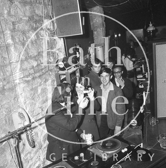 University of Bath Disco at the Keel Club, Bathampton 1971