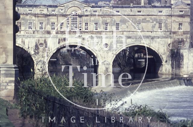 Pulteney Bridge and weir, Bath c.1965