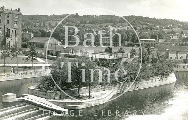 The new Pulteney Weir and sluice gate viewing platform, Bath 1974