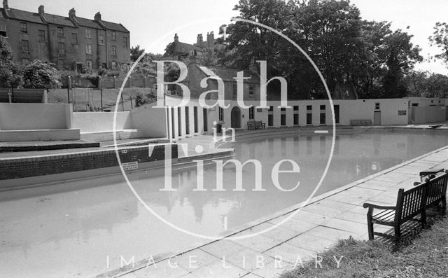 Cleveland Baths, Bath ready for business at the start of the summer season 1977