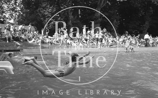 Fun at Cleveland Baths, Bath 1973