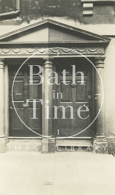 Doorway, 39 & 40, St. James's Parade, Bath c.1915