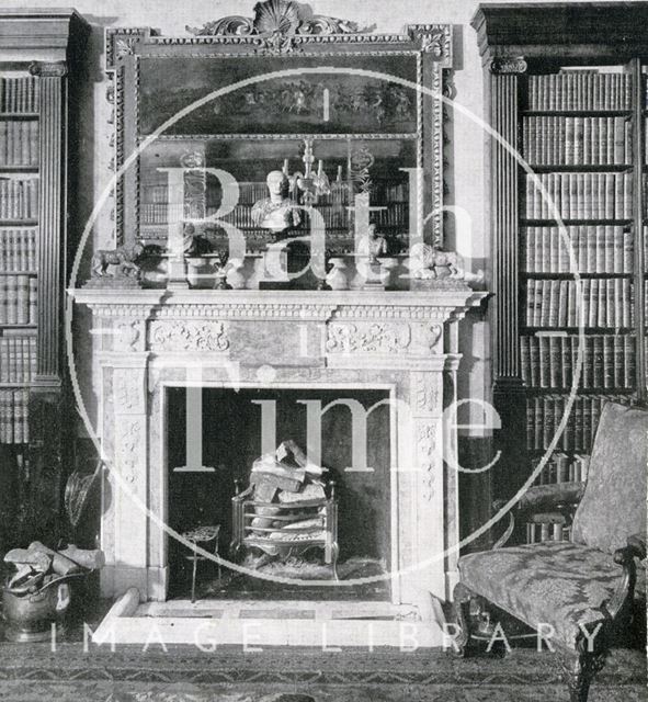 Fireplace, 9, The Circus, Bath c.1950