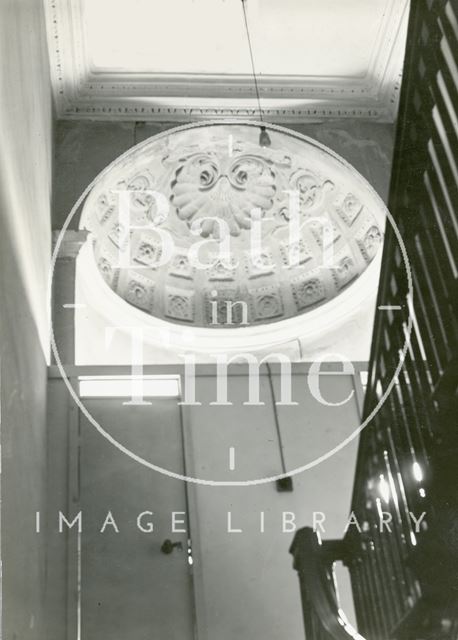 Staircase, 11, North Parade, Bath c.1920