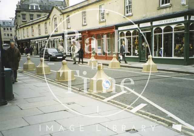 Traffic calming measures on Pulteney Bridge, Bath 1995