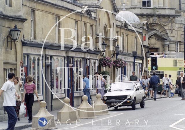 Traffic calming measures on Pulteney Bridge, Bath 1995