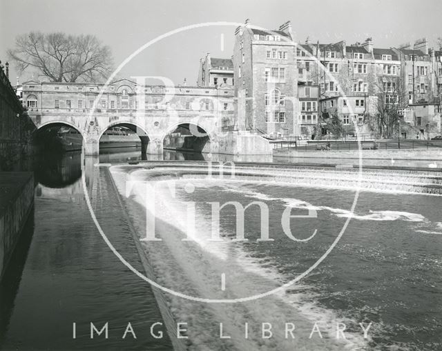 Pulteney Bridge and weir, Bath c.1975