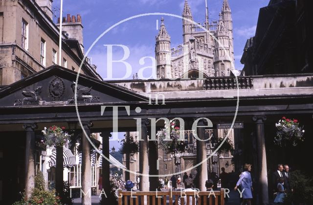 The Colonnade and west front of Bath Abbey c.1960