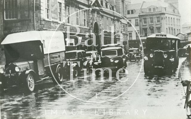 Vehicles in Newmarket Row, Grand Parade, Bath c.1940