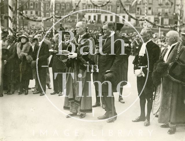 Lord Bath freeing Cleveland Bridge from tolls, Bath 1929