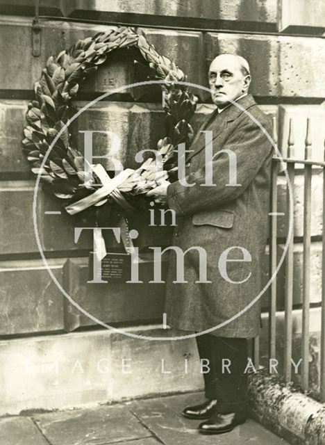 John Wood Bicentenary 1927 - Mr. W. Tapper president of R.I.B.A. places a laurel wreath on John Wood's House, Bath