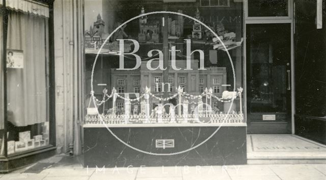 Models of Bath display in Ryland Huntley's shop window 15, Old Bond Street, Bath 1937