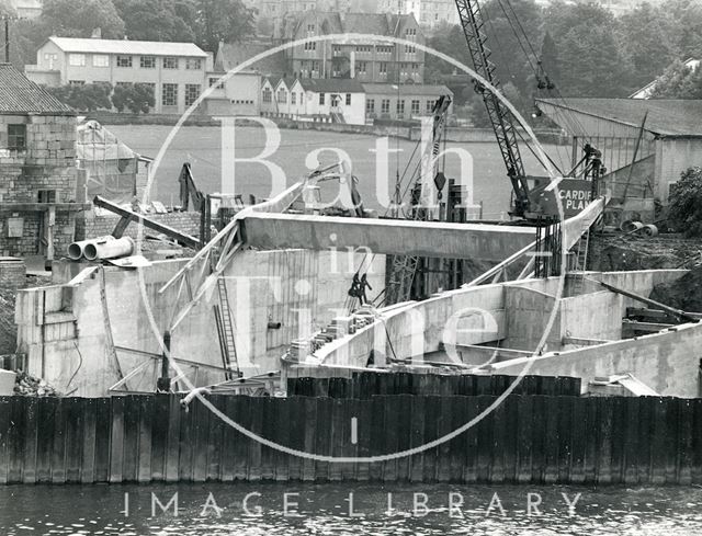 Construction of the flood defence scheme at Pulteney Weir, Bath 1970