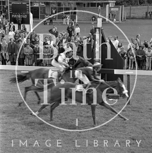 A day at Bath Races 1971