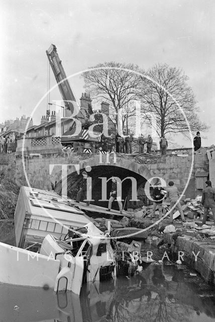 Removing the crashed lorry from the Kennet and Avon Canal, Bath 1984