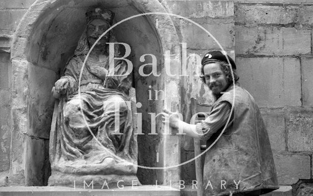 Laurence Tindall and the statue of King Bladud at the King's Bath, Bath 1982