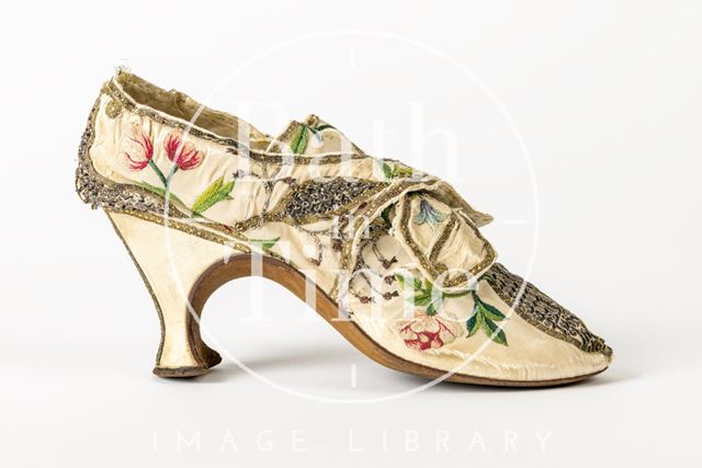 Embroidered cream silk shoe, to match court mantua, 1760s