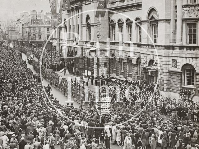 The Womens' Land Army marches past the Guildhall in the High Street, Bath 1945